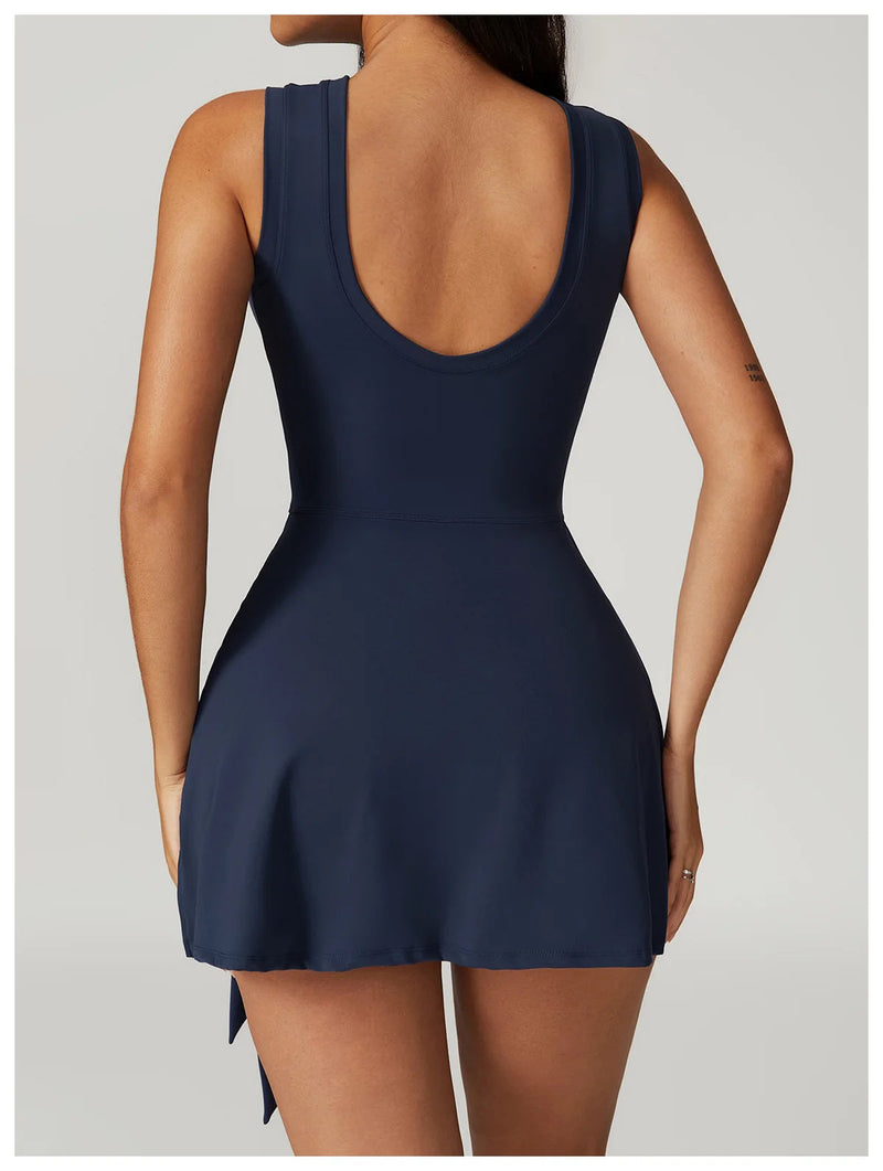 Macaquinho Feminino Beach Fit com Saia
